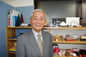 株式会社トップオカモト　代表取締役社長　小林 美津良