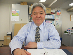 株式会社カマンチャカ　代表取締役　三橋 平典