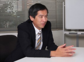 株式会社銀蔵　代表取締役社長　香坂 伸治