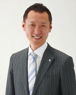 株式会社ベストライフ　代表取締役　岩本　元煕