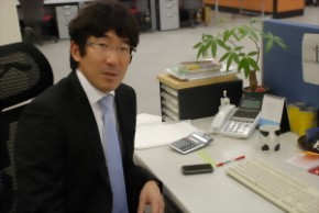 株式会社宿泊予約経営研究所　代表取締役社長　末吉 秀典
