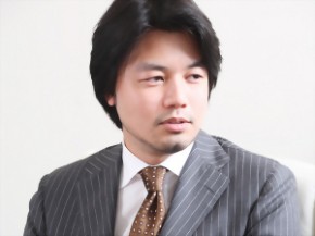 オーセンスグループ株式会社　代表取締役社長　元榮 太一郎