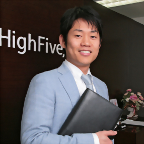 株式会社ハイファイブ 代表取締役社長 奥田 良忠 株式会社ハイファイブ 代表取締役社長 奥田 良忠