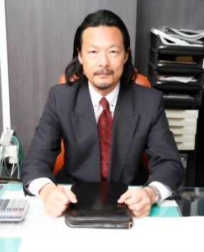 株式会社トライアウト　代表取締役社長　車田 宏章
