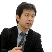 株式会社スマイルワークス　代表取締役社長　坂本 恒之